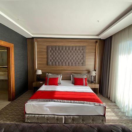 Ramada By Wyndham Nigde Hotel Ngoại thất bức ảnh