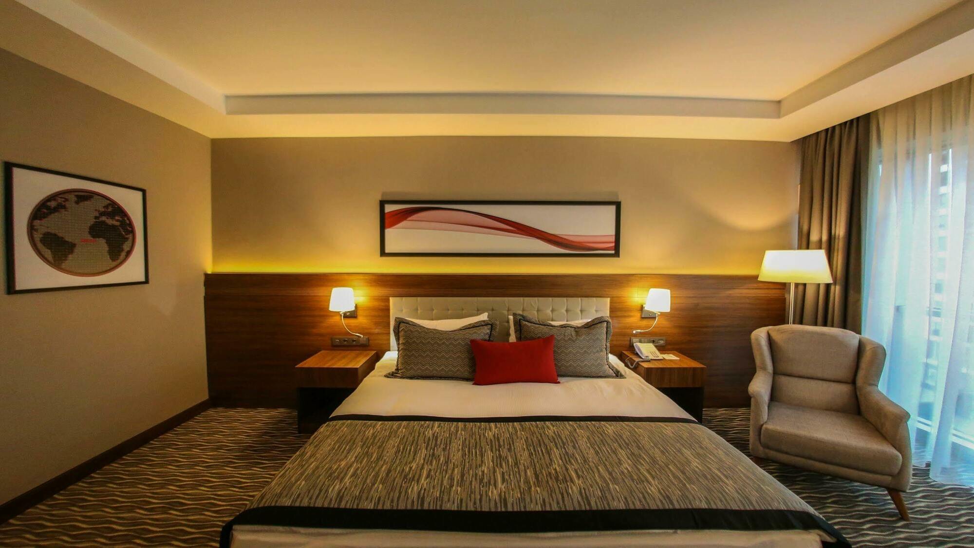 Ramada By Wyndham Nigde Hotel Ngoại thất bức ảnh