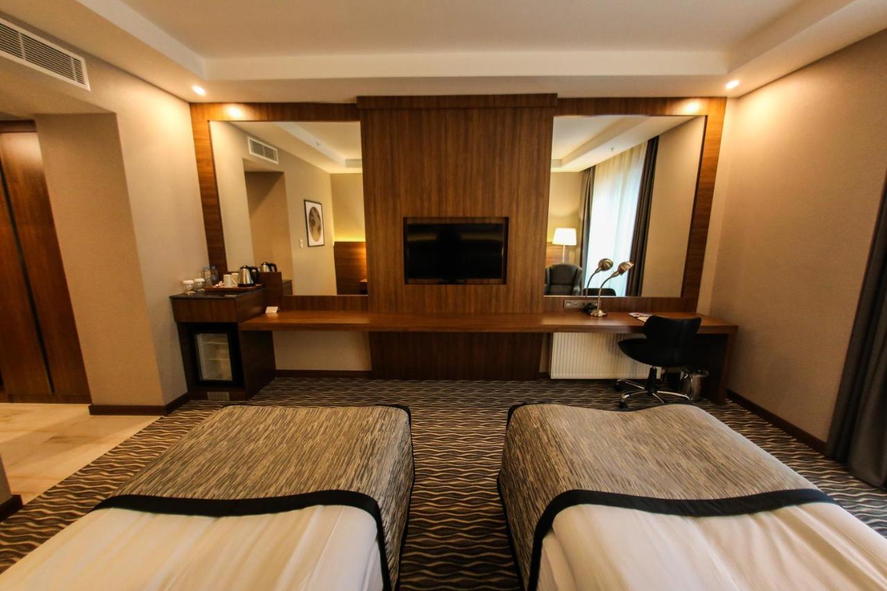 Ramada By Wyndham Nigde Hotel Ngoại thất bức ảnh